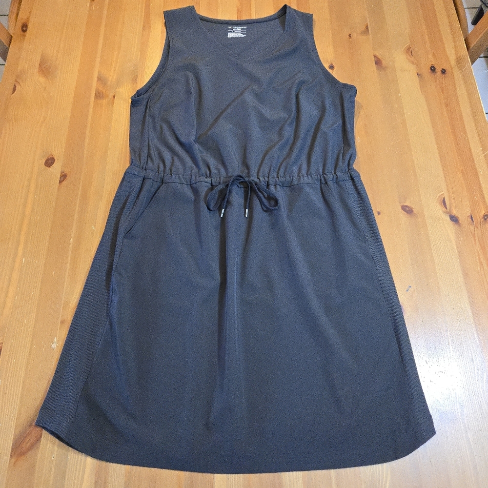 Tek Gear Dry Tek Black Sleeveless Sporty Dress Women's Size Large